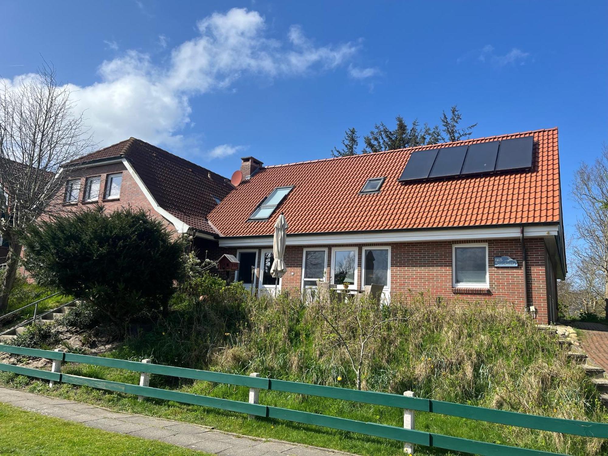 Haus Seeschwalbe Apartment Spiekeroog Exterior foto